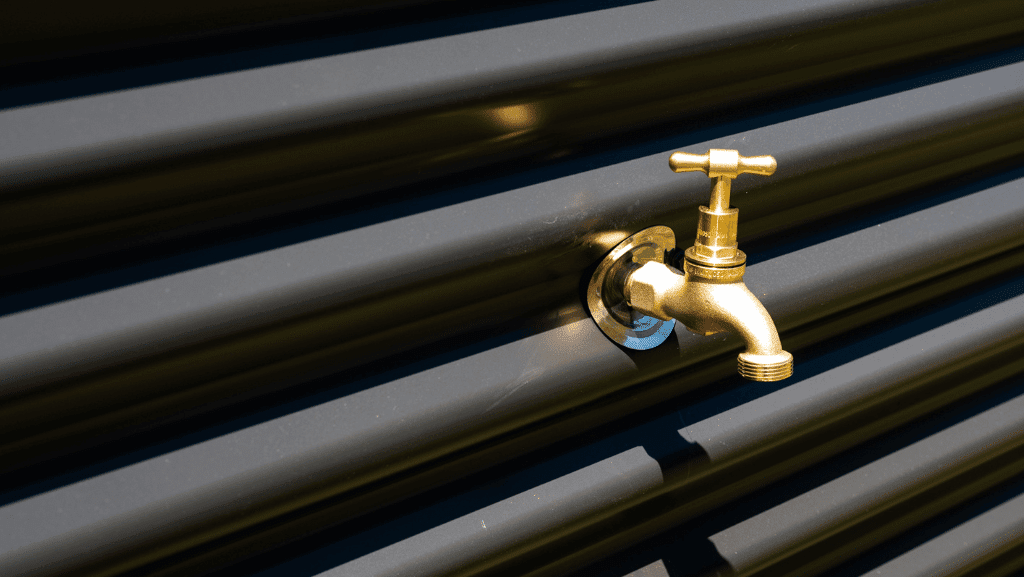 outdoor tap 10.7m Complete Build GM Portable Homes